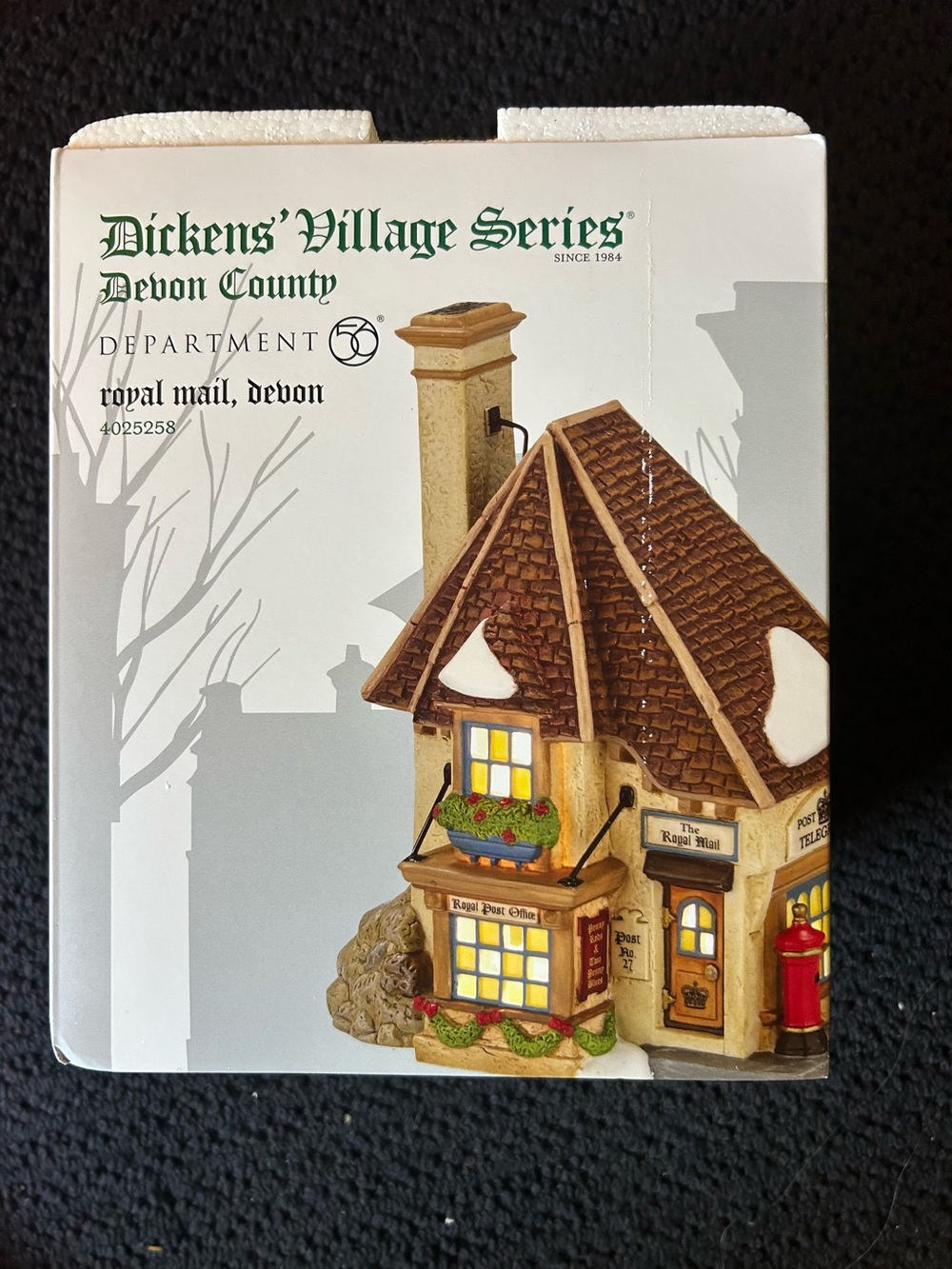 Department 56 Dickens " Devon County Royal Mail 📮" Figurine